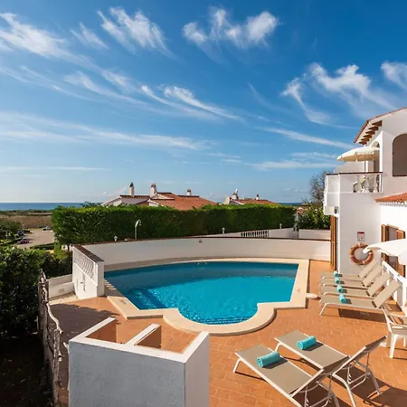 Olivera Villa