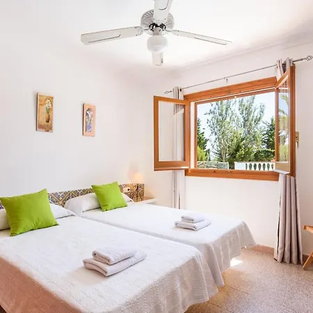 Olivera Villa Son Bou